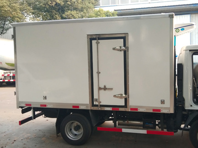 東風(fēng)國(guó)六冷藏車報(bào)價(jià)-程力專汽冷藏車在哪里買